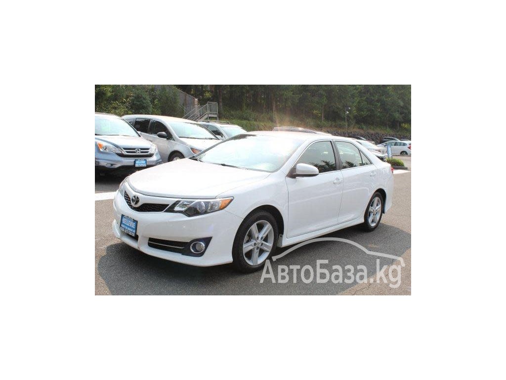 Toyota Camry 2012 года за ~991 400 сом