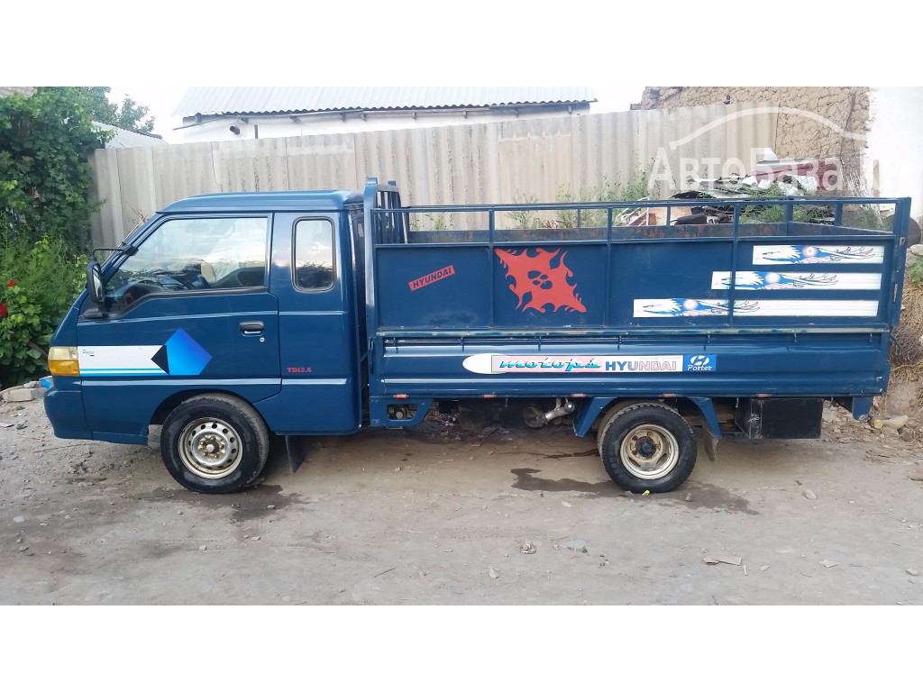 Hyundai H-1 2001 года за ~431 100 сом