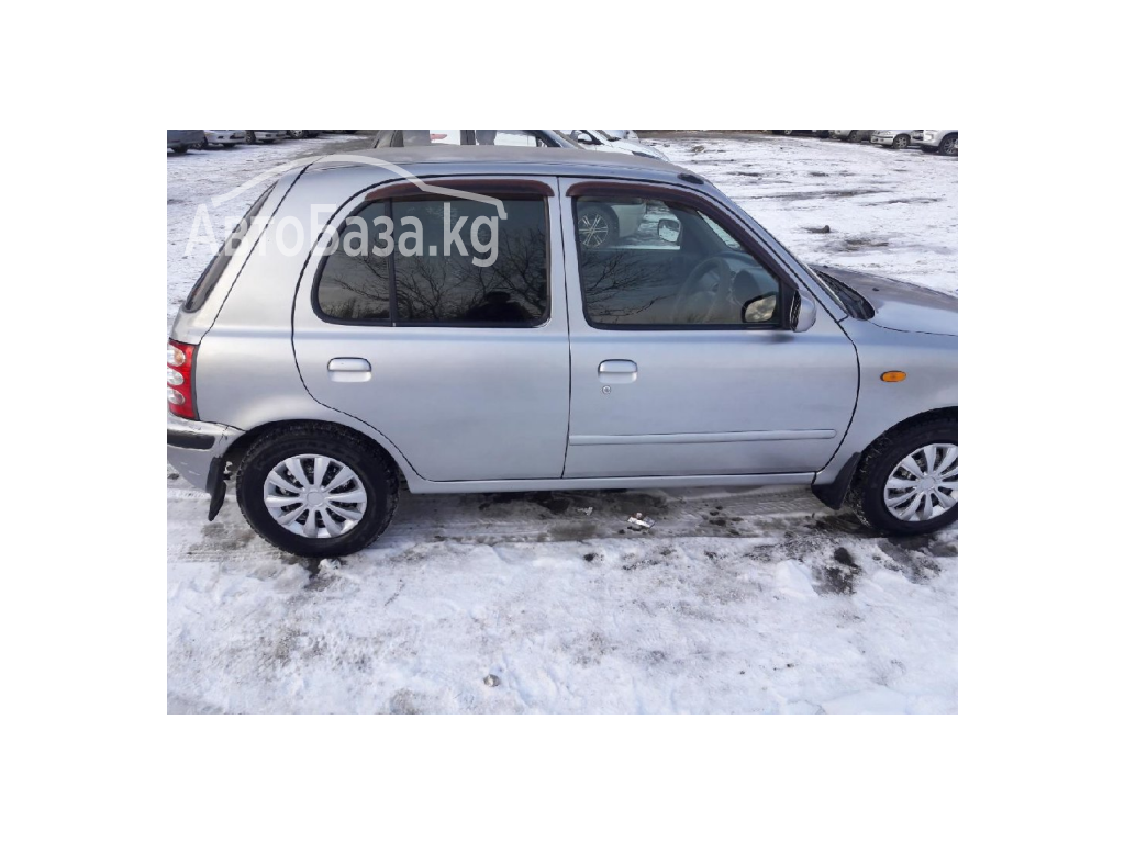 Nissan March 2001 года за ~170 200 руб.