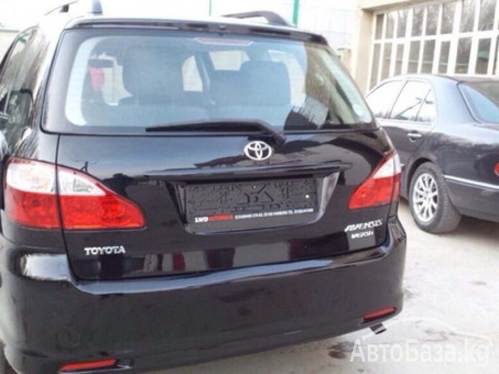 Toyota Avensis Verso 2005 года за ~45 258 700 сом