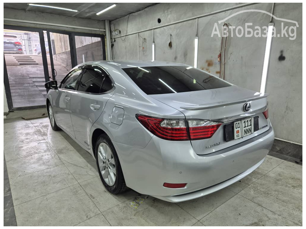 Lexus ES 2014 года за ~1 880 400 сом