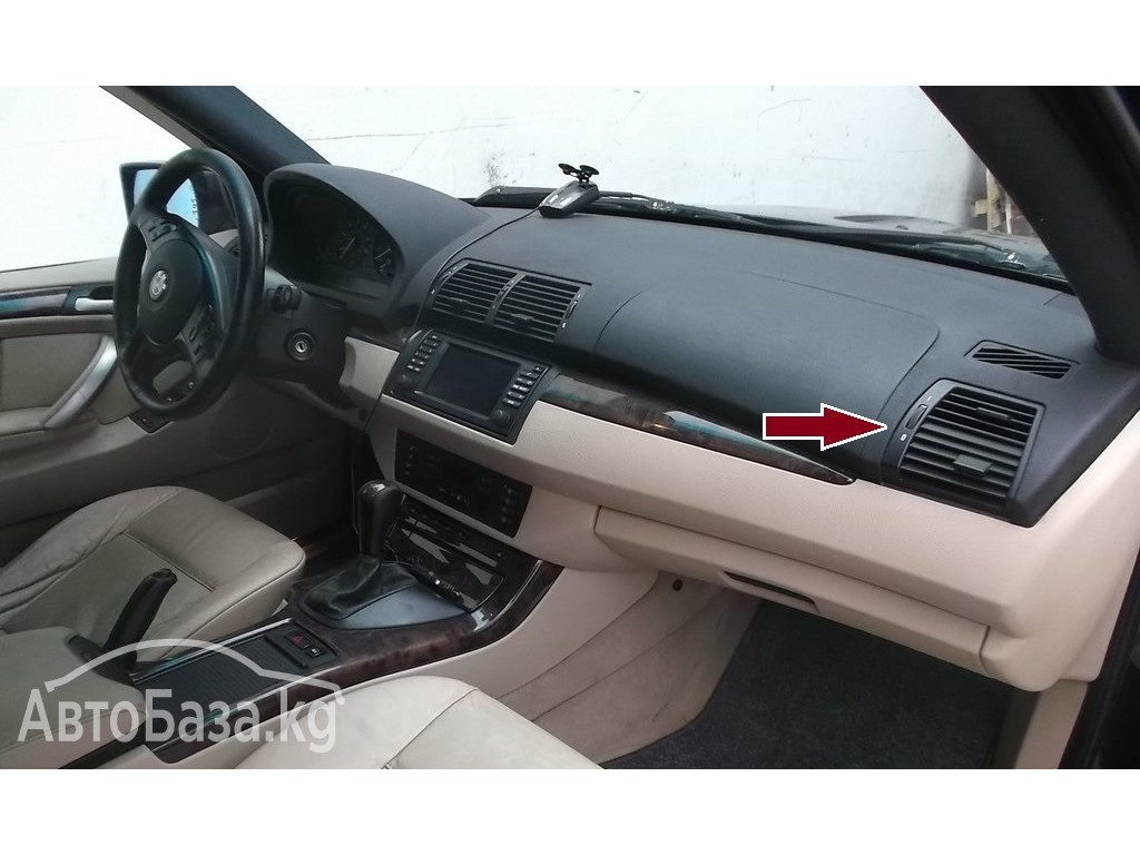 BMW X5 (E53) воздуховод (дефлектор) отопителя правый