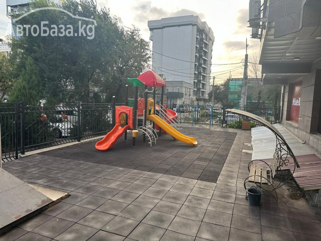 Сдаю 2-х ком. квартиру Советская/Карасаева 