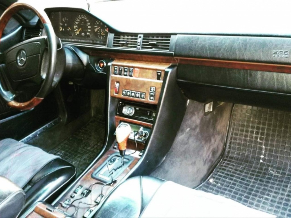 Mercedes-Benz E-Класс 1994 года за ~462 200 сом