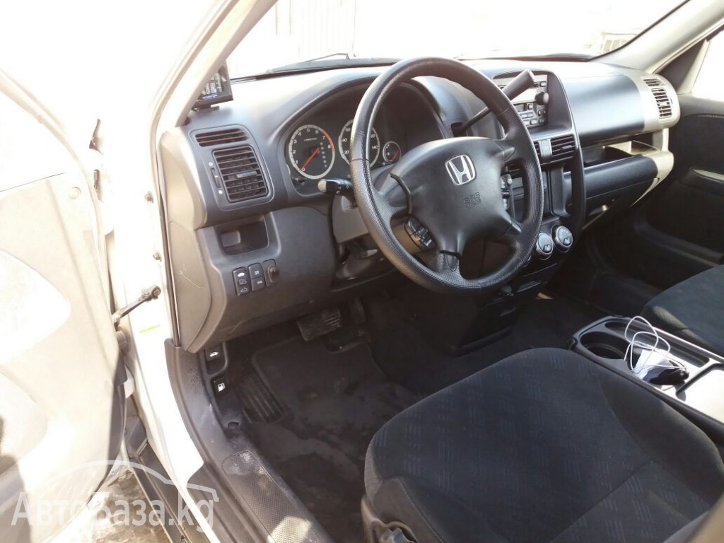 Honda CR-V 2006 года за ~882 400 сом