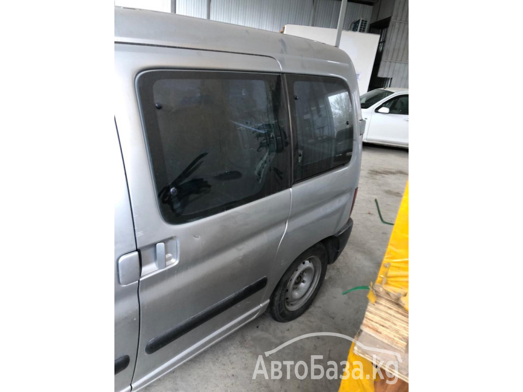 Citroen Berlingo 2004 года за 320 000 сом