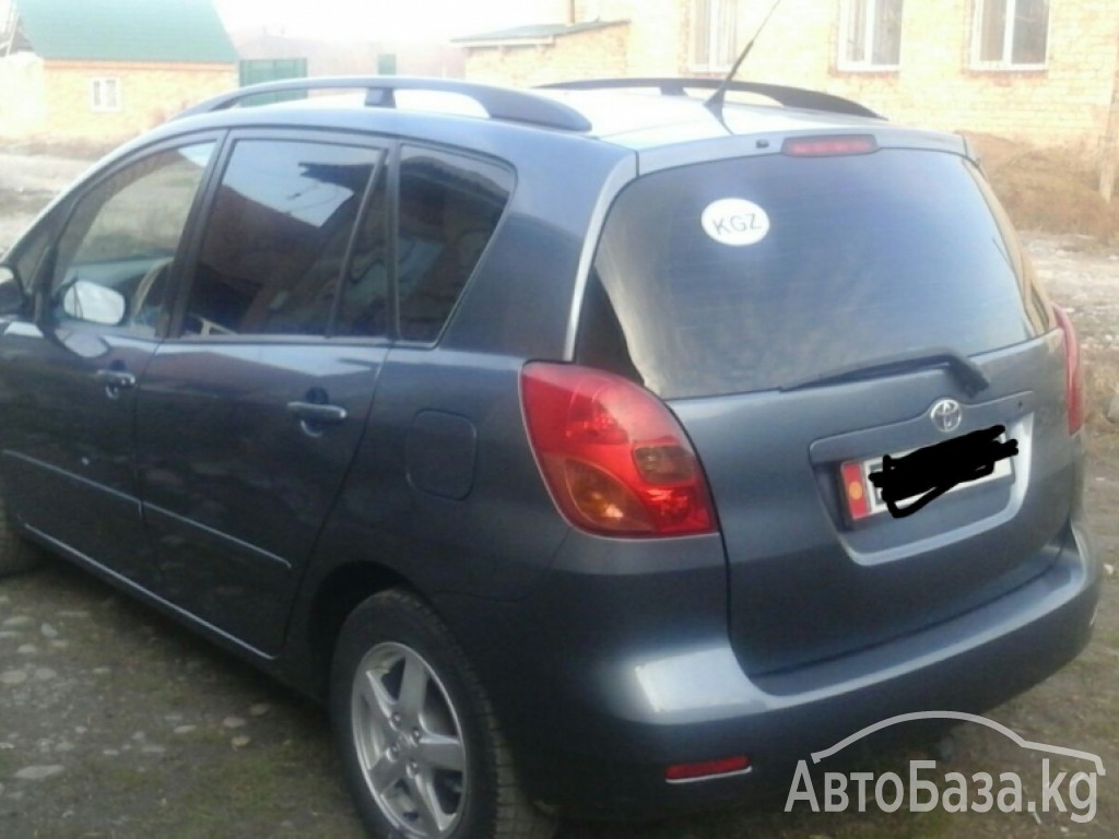 Toyota Corolla Verso 2004 года за ~615 400 сом