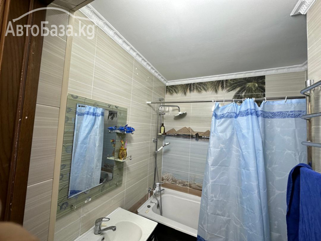 Сдаю 2-х ком. квартиру Советская/Карасаева 