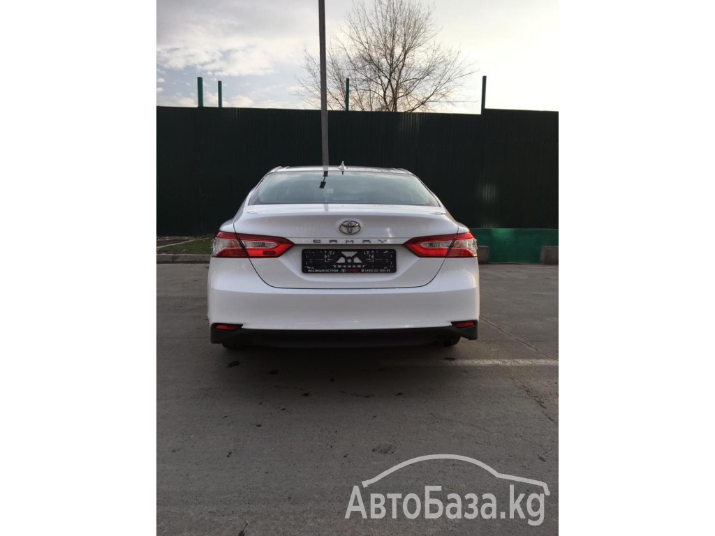 Toyota Camry 2017 года за ~2 069 000 сом