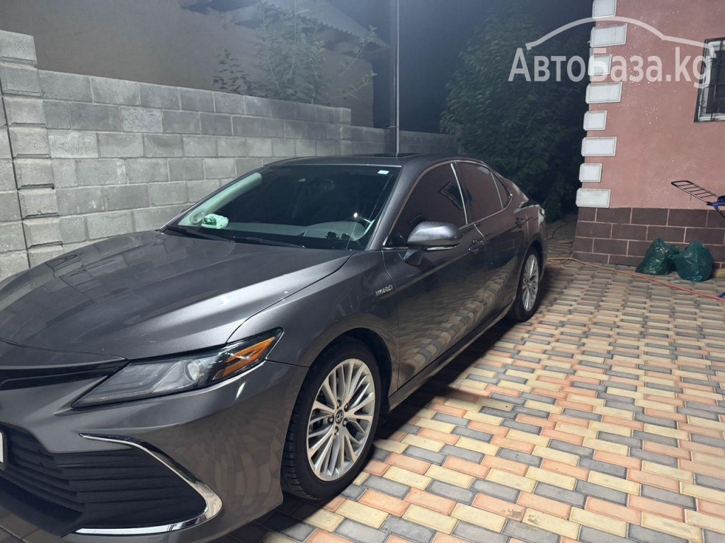 Toyota Camry 2017 года за ~1 788 700 руб.