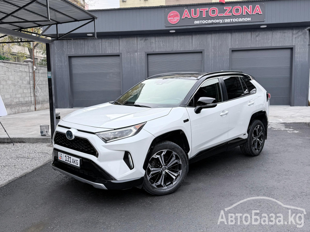 Toyota RAV4 2017 года за ~14 210 600 тг