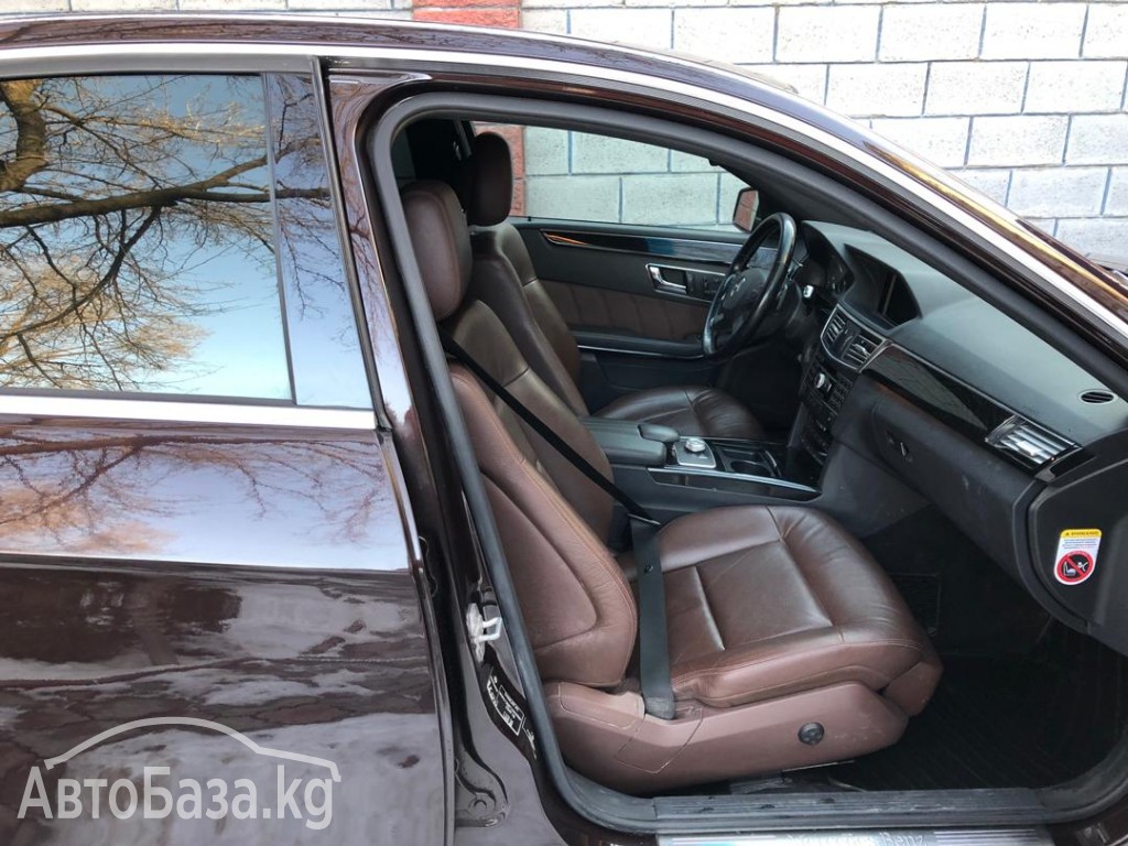 Mercedes-Benz E-Класс 2011 года за ~1 151 300 сом