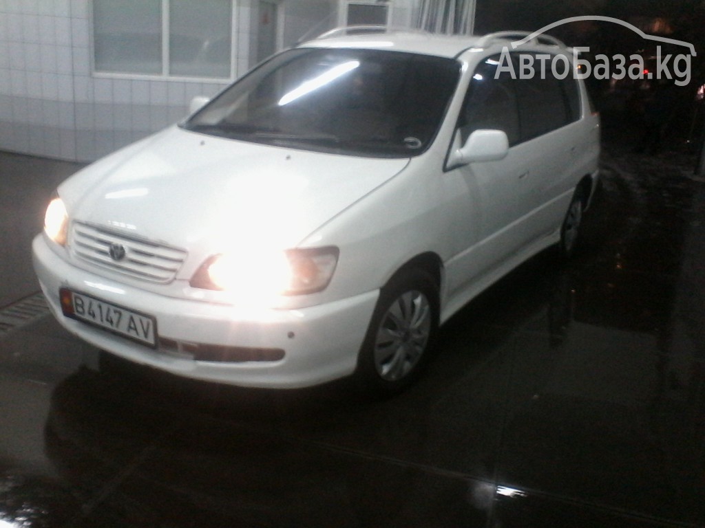 Toyota Ipsum 1997 года за ~301 800 сом