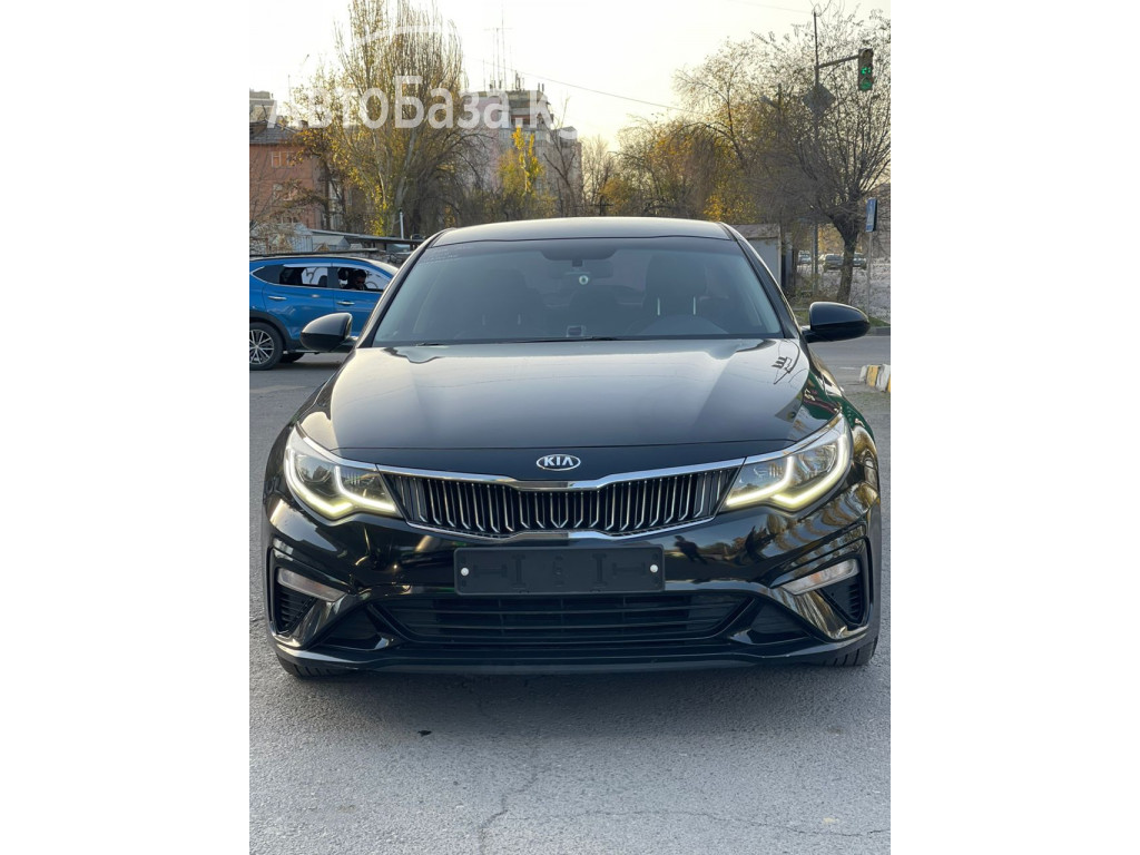 Kia K5 2017 года за ~1 535 100 сом