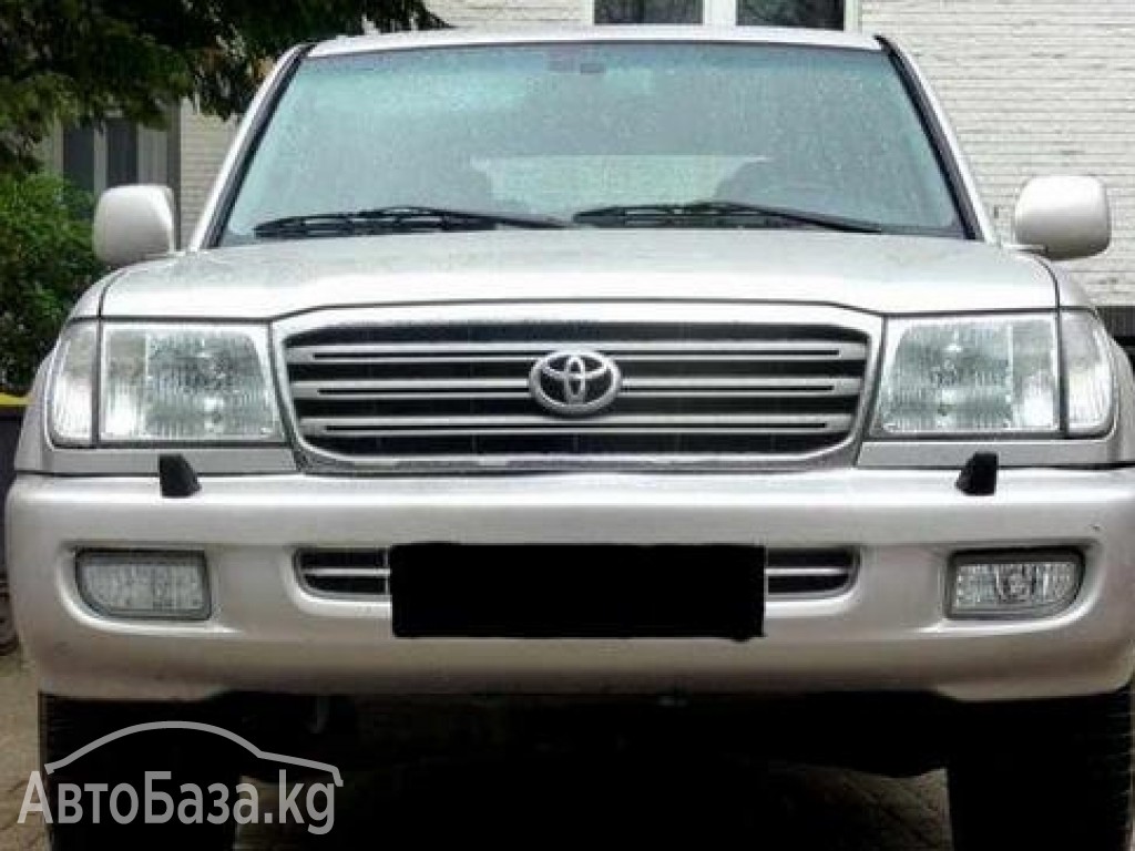 Toyota Land Cruiser 2003 года за ~547 100 сом