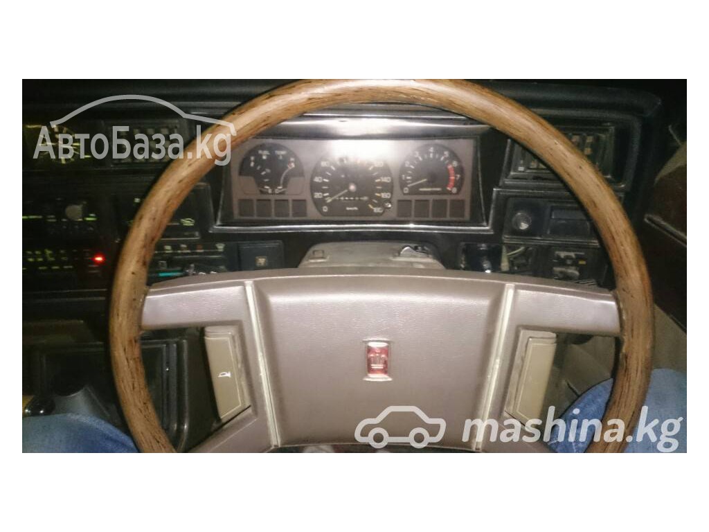 Toyota Crown 1984 года за ~160 800 сом