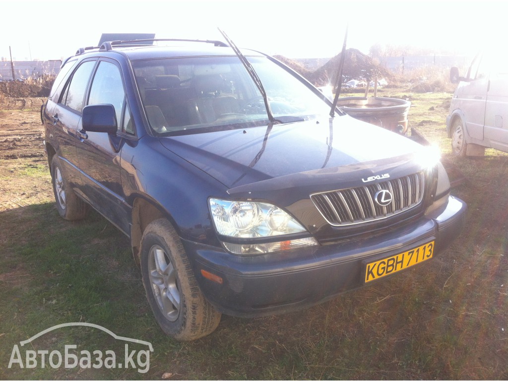 Lexus RX 2001 года за 395 000 сом