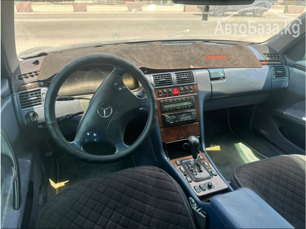 Mercedes-Benz E-Класс 2000 года за 370 000 сом