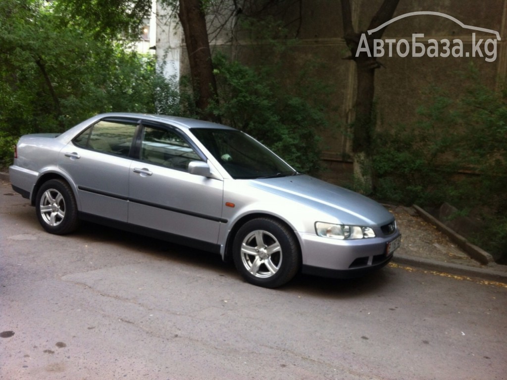 Honda Accord 2000 года за ~388 000 сом