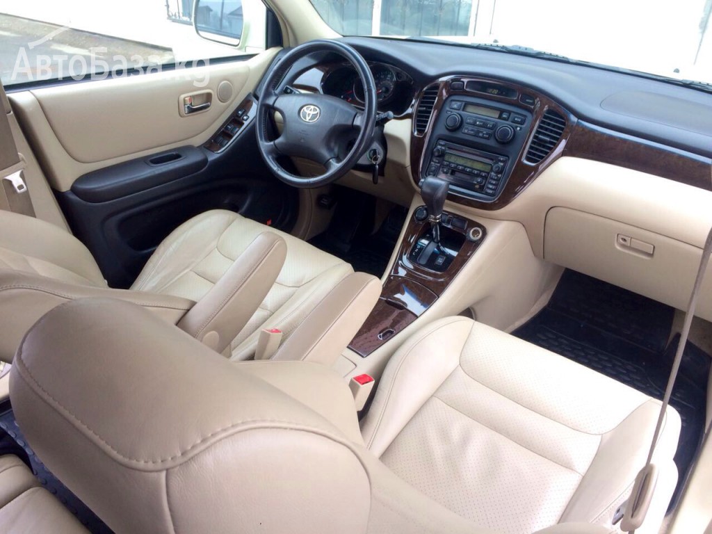 Toyota Highlander 2003 года за ~862 100 сом