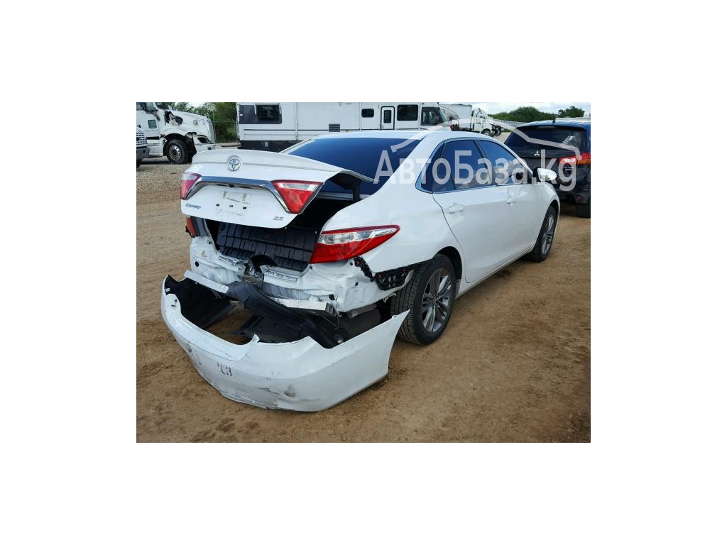 Toyota Camry 2016 года за 964 000 сом