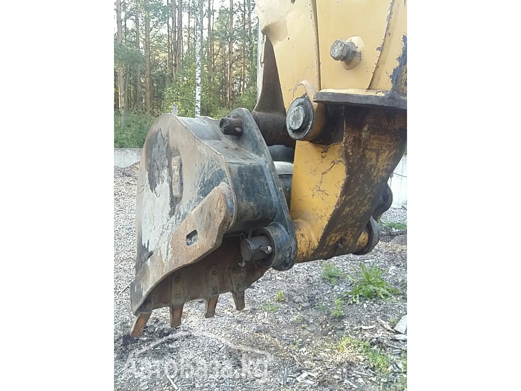 Экскаватор Caterpillar 444F