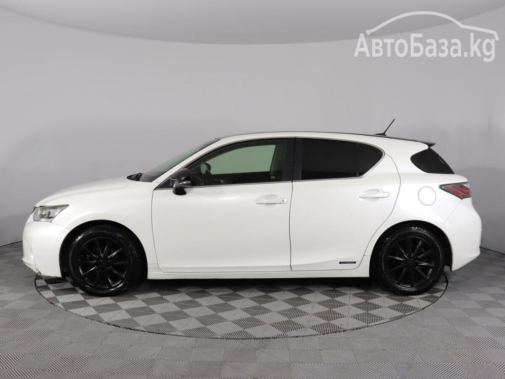 Lexus CT 2011 года за ~1 344 900 сом