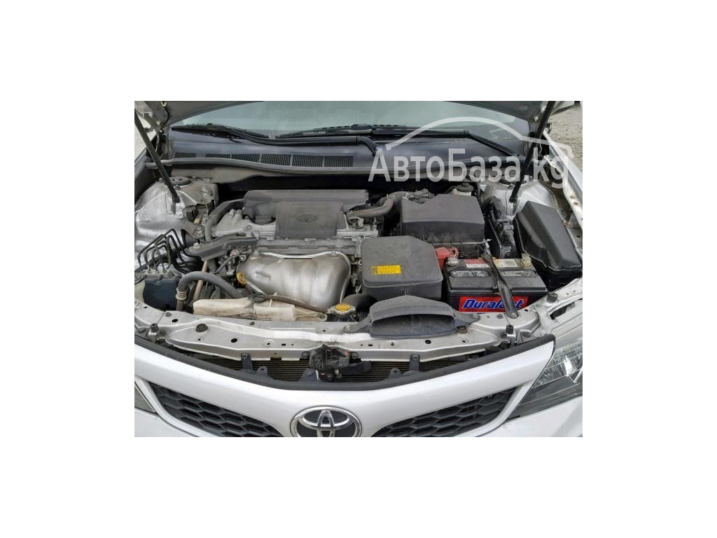 Toyota Camry 2012 года за ~938 100 сом
