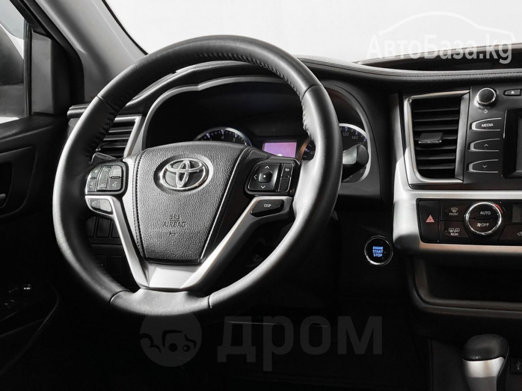Toyota Highlander 2014 года за ~3 000 000 руб.