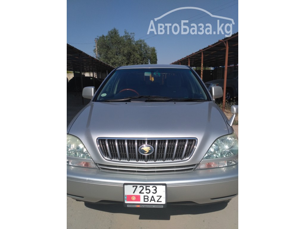 Toyota Harrier 2002 года за 8 500$