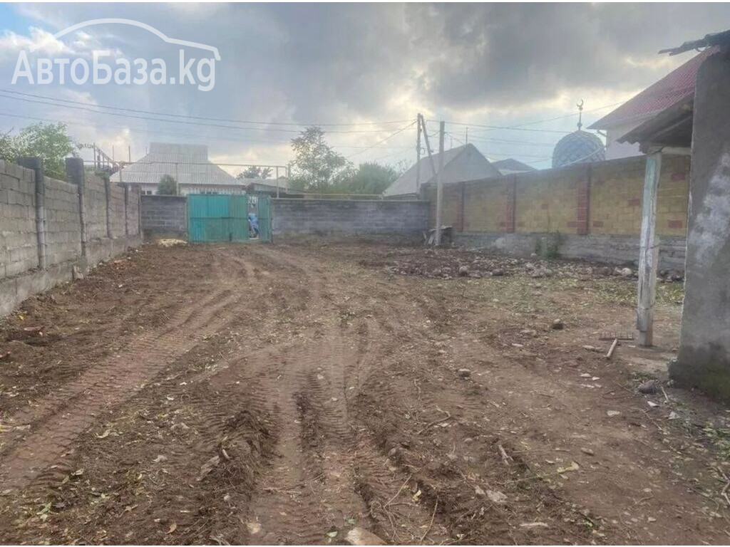 Продаю участок с времянкой, участок 4,2 соток, фактически 7 сотых