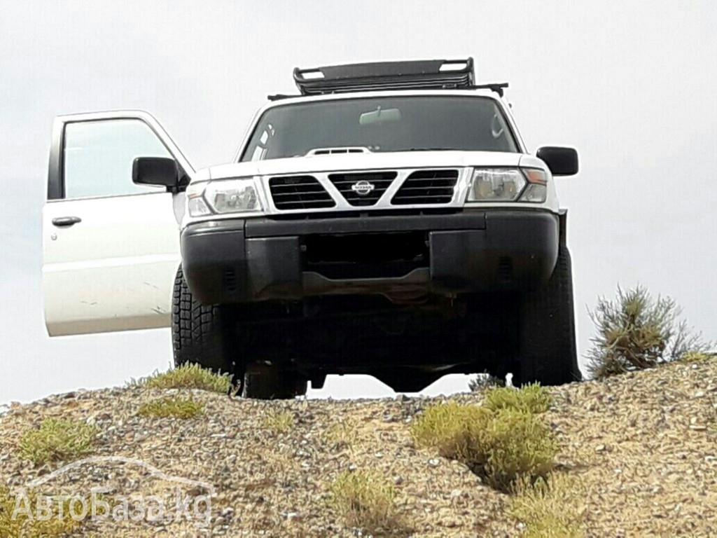 Nissan Patrol 2000 года за ~714 300 сом