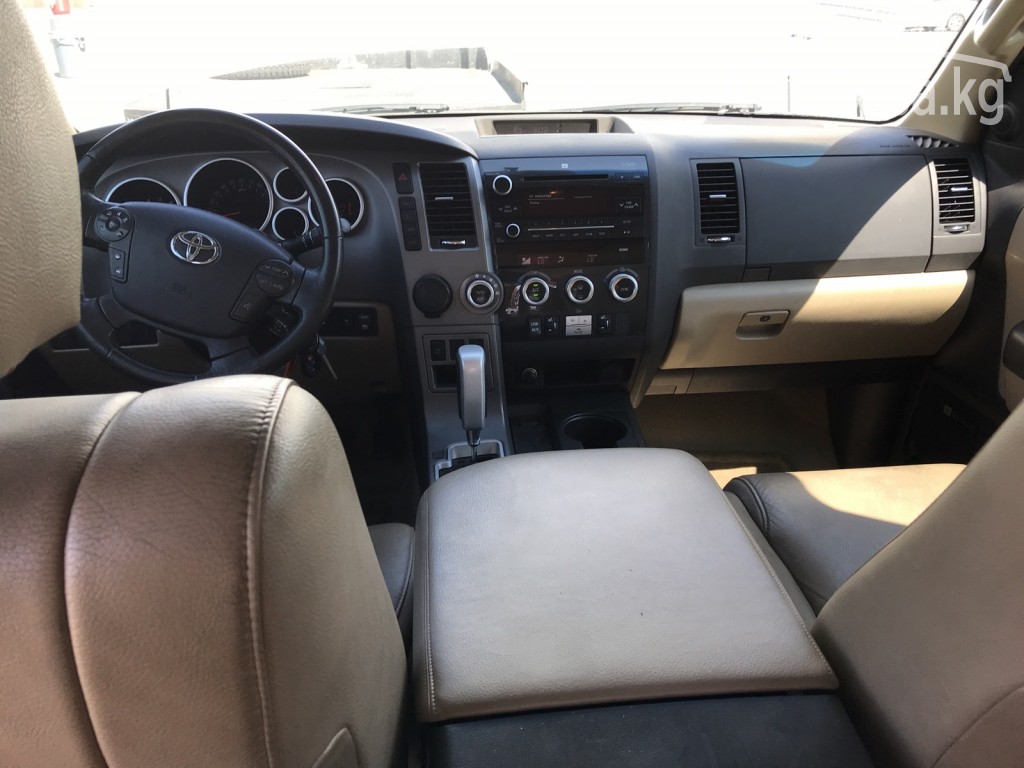 Toyota Sequoia 2011 года за ~1 379 400 сом