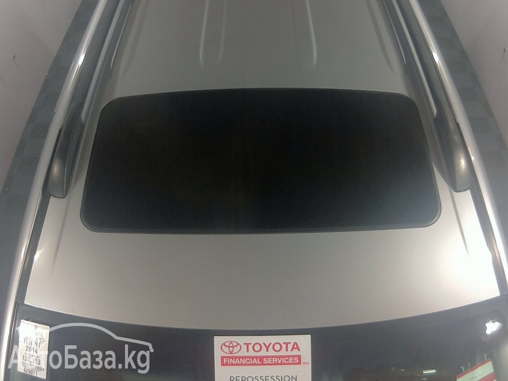 Toyota Sequoia 2014 года за ~2 758 700 сом