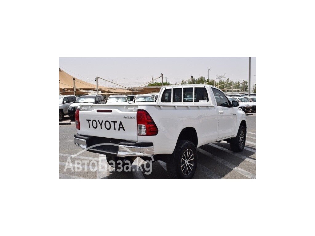 Toyota Hilux 2015 года за ~1 150 500 сом