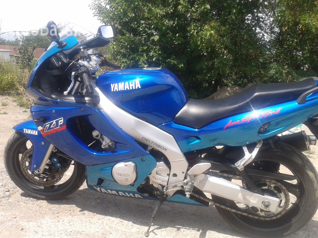 Мотоцикл Yamaha YZF 600R