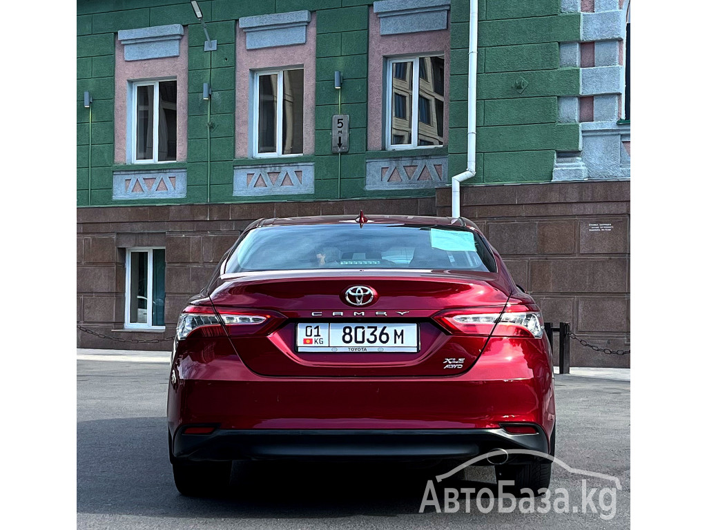 Toyota Camry 2017 года за ~1 663 900 сом