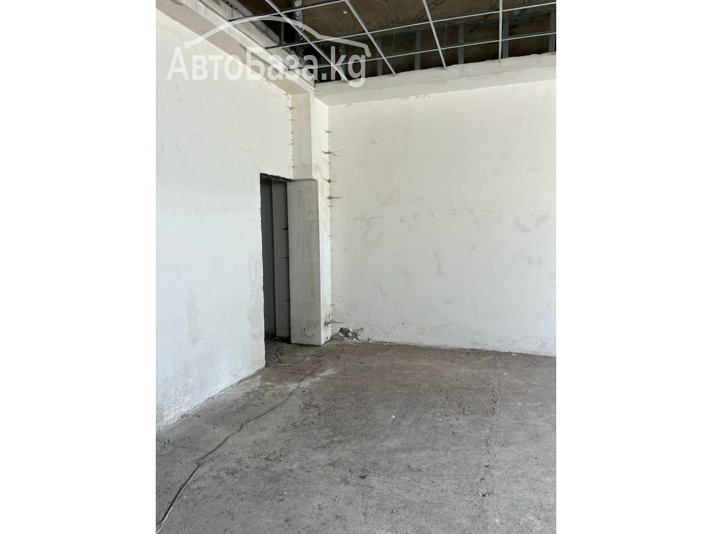 Помещение коммерческое. Продаю  первый этаж, 1-я линия, по ул. Ахунбаева 