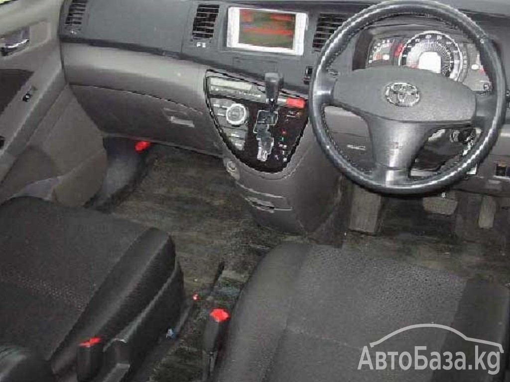 Toyota Isis 2005 года за ~517 300 сом