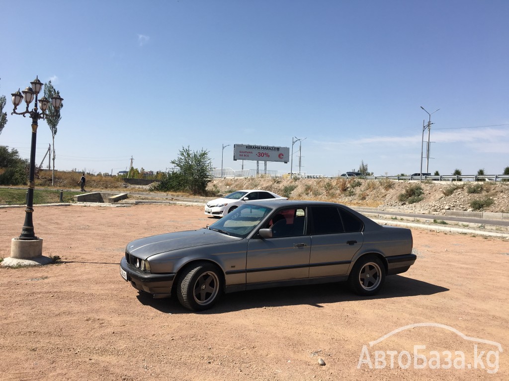 BMW 5 серия 1993 года за 120 000 сом