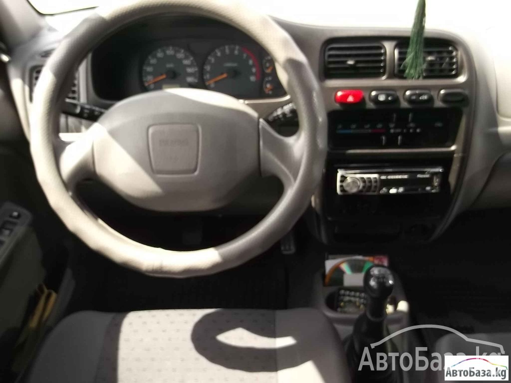 Suzuki Alto 2004 года за ~284 600 руб.