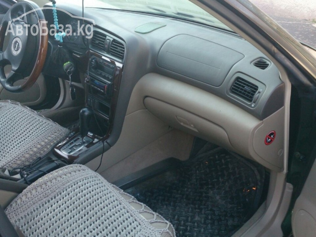 Subaru Outback 2001 года за ~681 900 руб.