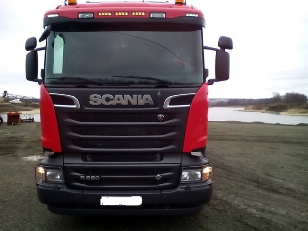 Тягач Scania R620