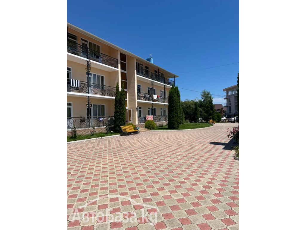 Пансионат "Островок" Бостери. Пляжный корпус "Альбатрос"  