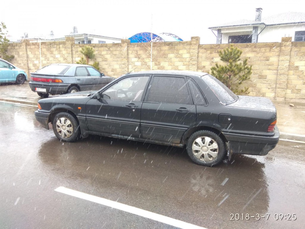 Mitsubishi Galant 1991 года за 80 000 сом