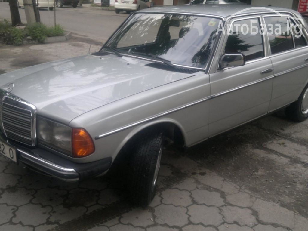 Mercedes-Benz E-Класс 1984 года за 111 111 111 сом