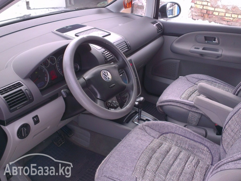 Volkswagen Sharan 2004 года за ~885 000 сом