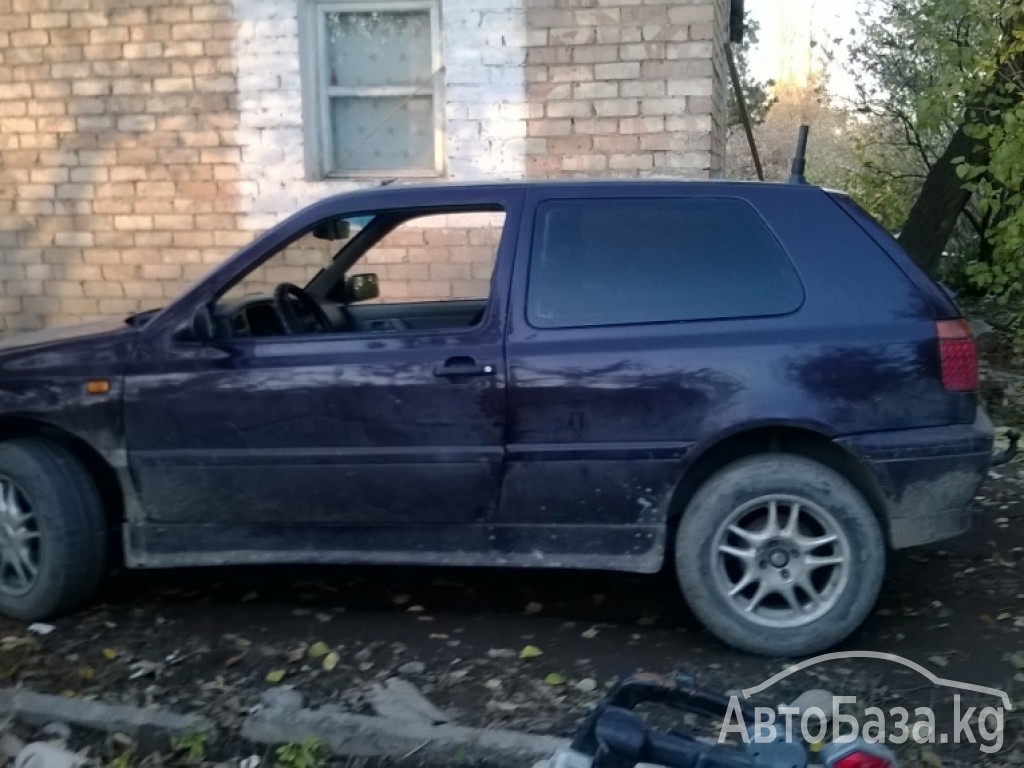 Volkswagen Golf 1992 года за 2 000$