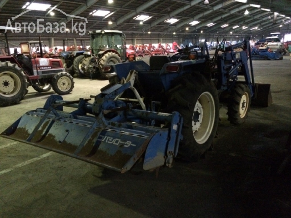 Трактор Iseki TL3200