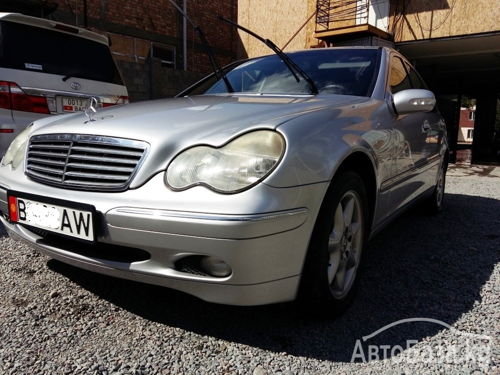 Mercedes-Benz C-Класс 2004 года за ~847 500 сом